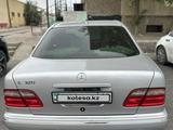 Mercedes-Benz E 320 2002 годаүшін4 500 000 тг. в Актау