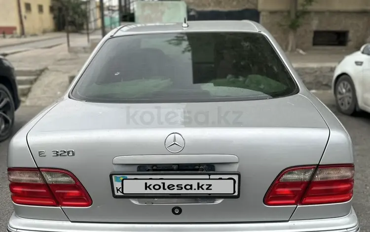 Mercedes-Benz E 320 2002 годаүшін4 500 000 тг. в Актау