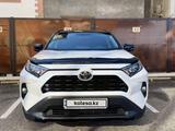 Toyota RAV4 2020 года за 16 000 000 тг. в Атырау – фото 3