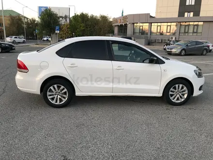 Volkswagen Polo 2014 года за 3 500 000 тг. в Атырау – фото 4