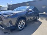 Toyota RAV4 2022 годаfor16 700 000 тг. в Актобе