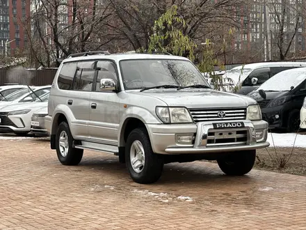 Toyota Land Cruiser Prado 2001 года за 10 500 000 тг. в Алматы