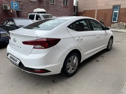 Hyundai Elantra 2019 года за 9 000 000 тг. в Алматы – фото 5