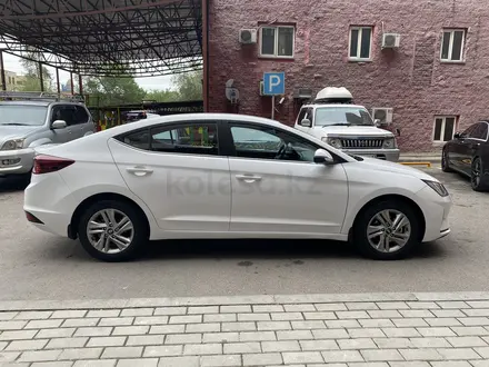 Hyundai Elantra 2019 года за 9 000 000 тг. в Алматы – фото 6