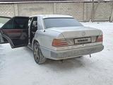 Mercedes-Benz E 260 1992 года за 2 100 000 тг. в Жезказган – фото 4