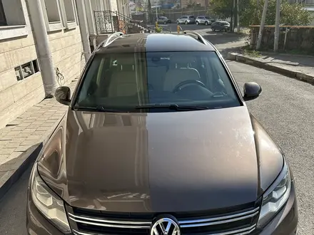 Volkswagen Tiguan 2014 года за 8 000 000 тг. в Алматы – фото 14