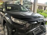 Toyota RAV4 2019 года за 9 000 000 тг. в Алматы – фото 3