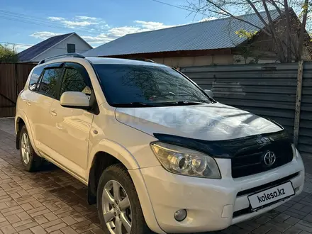 Toyota RAV4 2006 года за 6 900 000 тг. в Астана