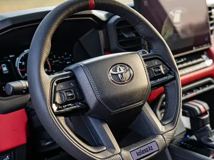 Toyota Sequoia 2023 года за 65 000 000 тг. в Алматы – фото 21