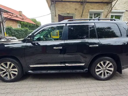 Toyota Land Cruiser 2016 года за 29 999 999 тг. в Алматы – фото 9