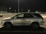 Lexus RX 300 2000 года за 4 500 000 тг. в Шымкент – фото 2