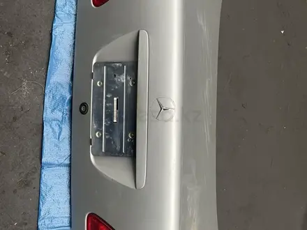 Крыша багажник Mercedes Benz W210 за 7 799 тг. в Алматы