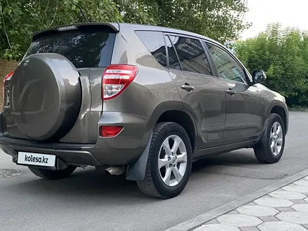 Toyota RAV4 2011 года за 9 500 000 тг. в Караганда – фото 21