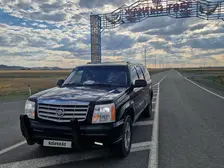 Cadillac Escalade, 2005