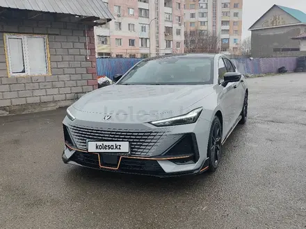 Changan UNI-V 2024 года за 10 300 000 тг. в Алматы – фото 2
