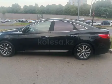 Hyundai Grandeur 2011 года за 6 000 000 тг. в Алматы – фото 19