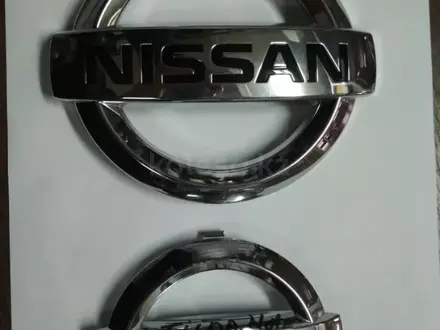 Эмблема на ниссан (nissan) за 7 000 тг. в Астана – фото 2