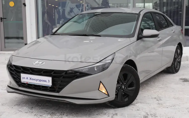 Hyundai Elantra 2023 года за 9 890 000 тг. в Астана