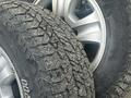 Комплект с дисками 265/65/17 за 300 000 тг. в Кызылорда – фото 2