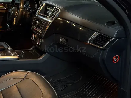 Mercedes-Benz GL 500 2014 года за 17 500 000 тг. в Алматы – фото 13