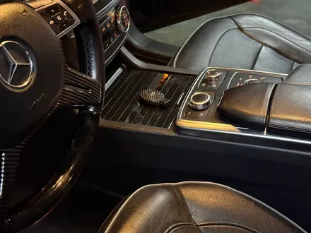 Mercedes-Benz GL 500 2014 года за 17 500 000 тг. в Алматы – фото 27