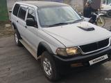 Mitsubishi Challenger 1996 года за 1 750 000 тг. в Караганда – фото 2