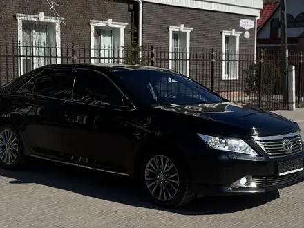 Toyota Camry 2014 года за 9 500 000 тг. в Петропавловск – фото 2