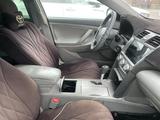 Toyota Camry 2009 года за 3 700 000 тг. в Уральск – фото 5