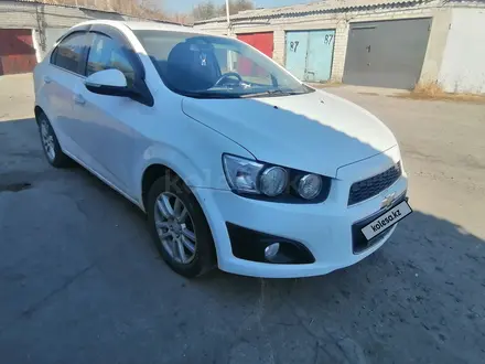 Chevrolet Aveo 2014 года за 4 100 000 тг. в Семей – фото 8