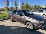 Volkswagen Vento 1993 года за 500 000 тг. в Актобе – фото 3