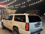Cadillac Escalade 2007 годаүшін14 000 000 тг. в Алматы – фото 2