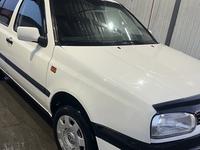 Volkswagen Golf 1993 годаүшін1 500 000 тг. в Шымкент