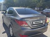 Hyundai Solaris 2015 года за 3 650 000 тг. в Шымкент – фото 4