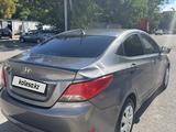 Hyundai Solaris 2015 года за 3 650 000 тг. в Шымкент – фото 3