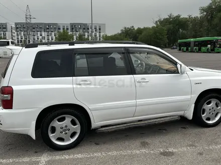 Toyota Highlander 2004 года за 6 500 000 тг. в Алматы – фото 3