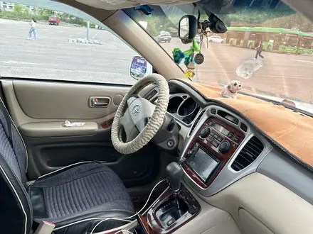 Toyota Highlander 2004 года за 6 500 000 тг. в Алматы – фото 4