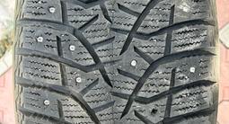 Шины Bridgestone Blizzak почти новую зимнюю на шипах комплект 4штүшін220 000 тг. в Алматы – фото 3