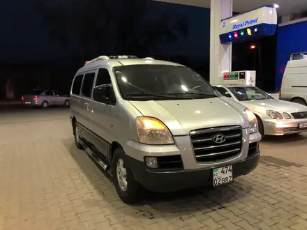 Hyundai Starex 2005 года за 3 500 000 тг. в Алматы – фото 20