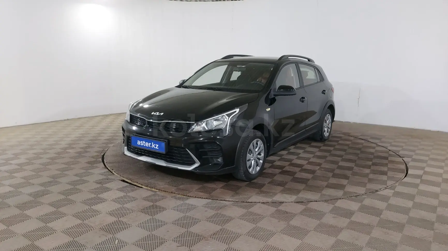 Kia Rio X-Line, 2021