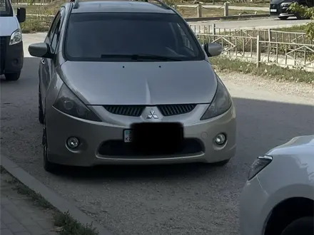 Mitsubishi Grandis 2007 года за 3 300 000 тг. в Актобе – фото 4