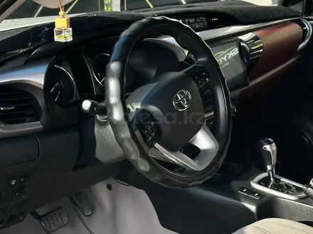 Toyota Hilux 2022 года за 20 500 000 тг. в Актау – фото 8