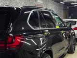 BMW X5 2016 года за 14 500 000 тг. в Актау – фото 3