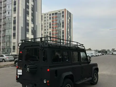 Land Rover Defender 2003 года за 4 000 000 тг. в Алматы – фото 4