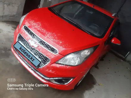 Chevrolet Spark 2014 года за 3 600 000 тг. в Шымкент