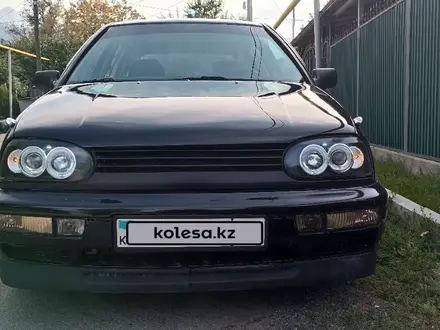 Volkswagen Golf 1995 года за 1 650 000 тг. в Алматы – фото 16