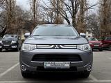 Mitsubishi Outlander 2012 годаfor8 200 000 тг. в Алматы – фото 2