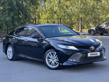 Toyota Camry 2019 года за 14 100 000 тг. в Павлодар – фото 3