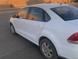 Volkswagen Polo 2014 года за 4 700 000 тг. в Атырау – фото 2