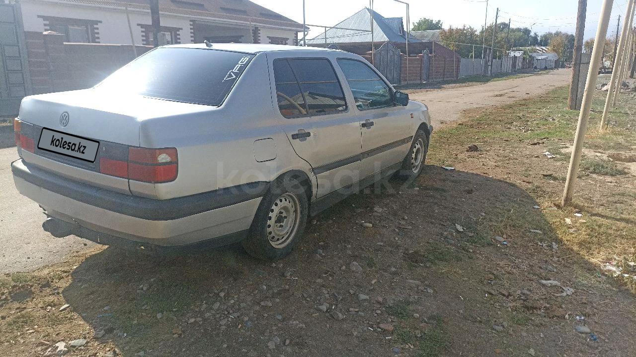 Volkswagen Vento 1992 г.