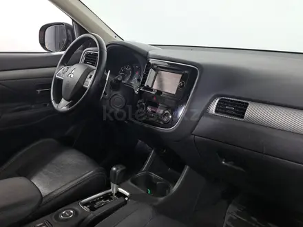 Mitsubishi Outlander 2012 года за 6 790 000 тг. в Астана – фото 13